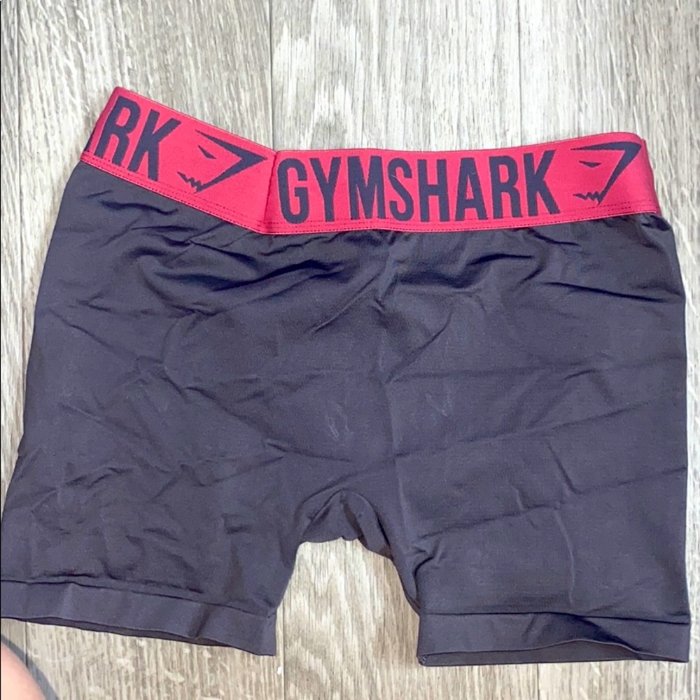 Gym shark size medium shorts grey and pink